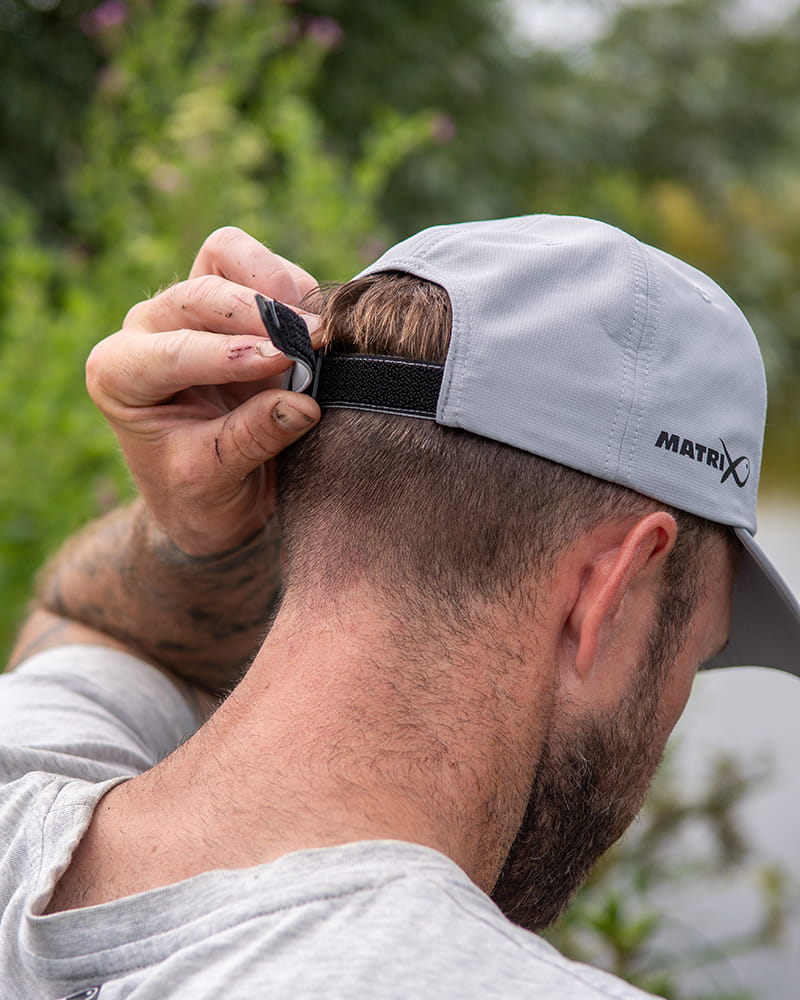 FADED PRINT CAP - LIGHT GREY