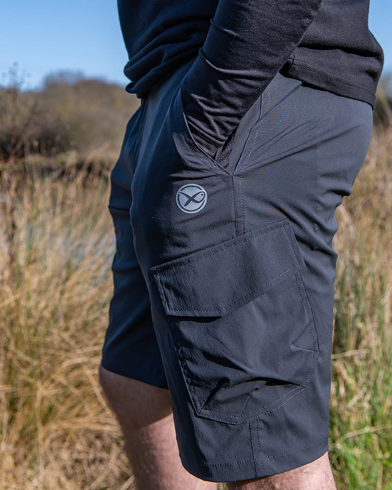 LW CARGO SHORTS