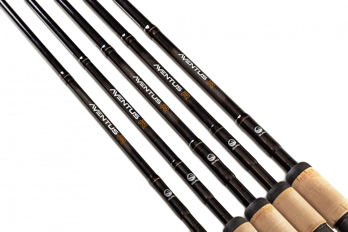 Guru Aventus R hengelblanks met modelopdruk en kurken handgrepen