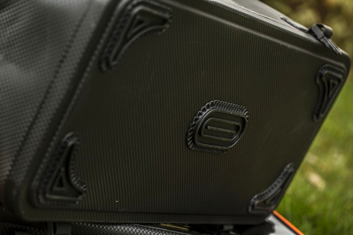 Guru Fusion Base Carryall MKII – verstevigde bodem met gevormde beschermranden