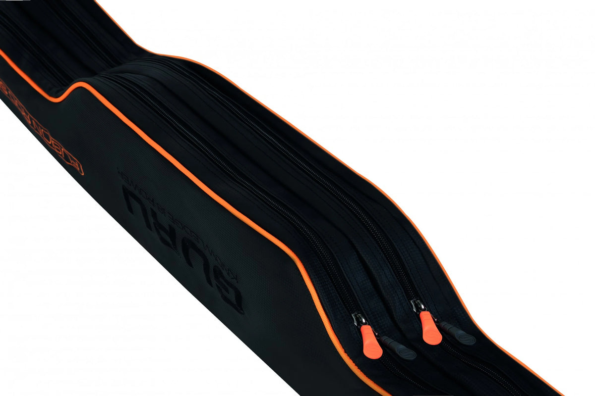 Guru Fusion Rod 4 Plus – twee hoofdcompartimenten met zwarte en oranje ritstrekkers