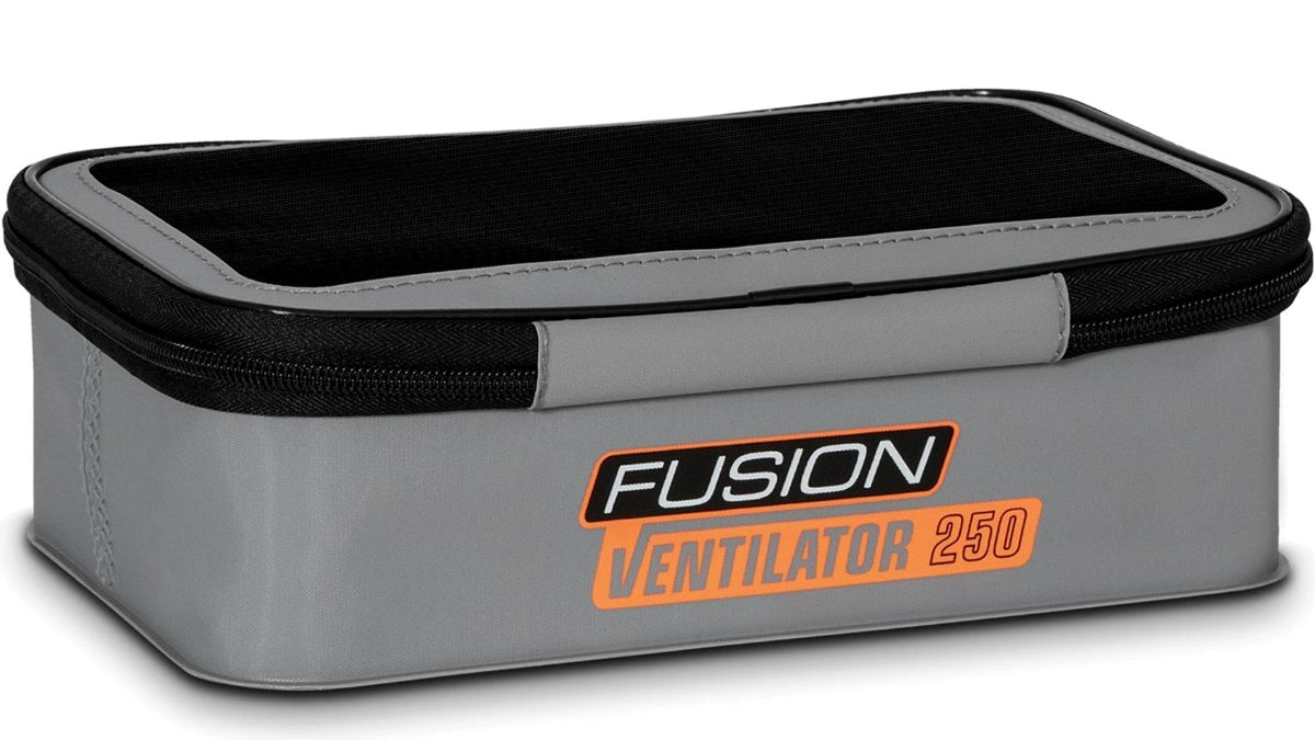 Guru Fusion Ventilator Combo 5 met detail van de Ventilator 250 en het gesloten gaasdeksel