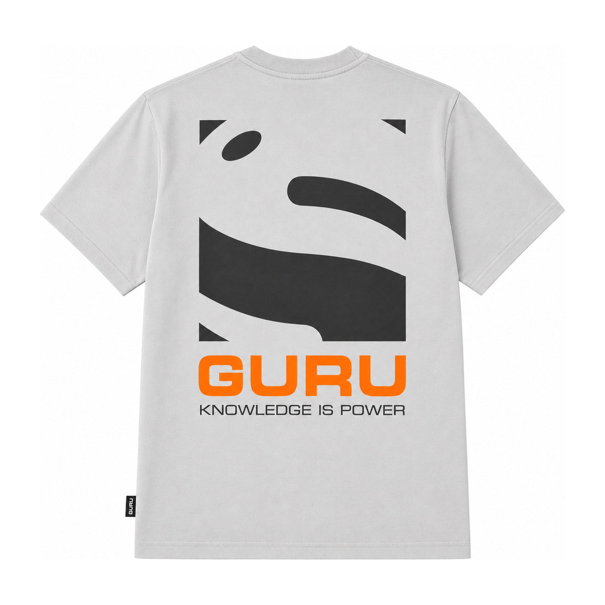 Guru Magnify Grey Tee grijs T-shirt met grote Guru-print en Knowledge Is Power op de rug