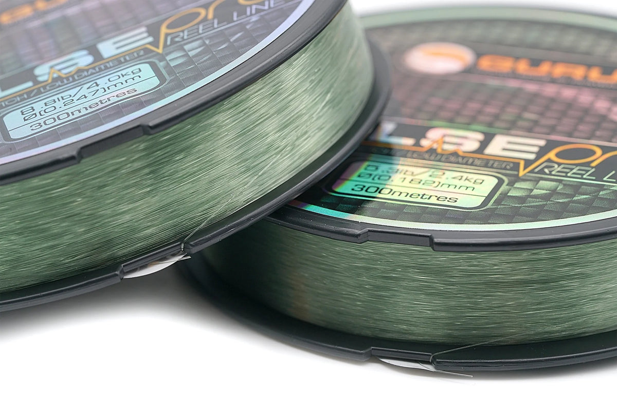 Guru Pulse Pro Reel Line 300 m – detail van de groene nylon vislijn op twee spoelen
