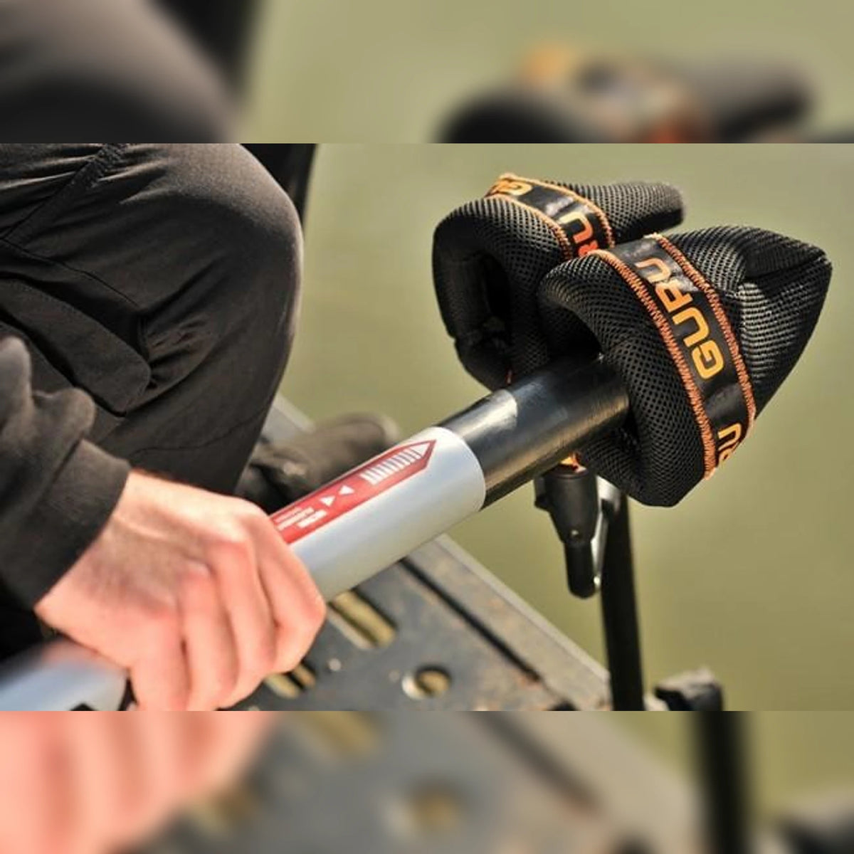 Guru Reaper Pole Sock – hengeldeel opvangen in een zacht opvangnet