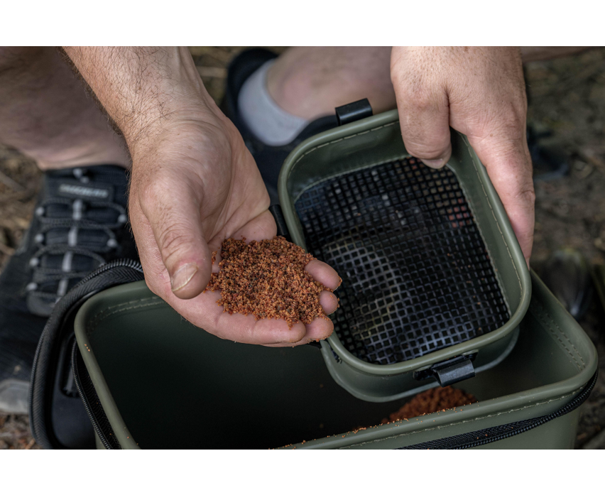 Korum solid eva bait station 8L