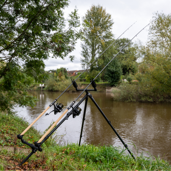 PROGRESS COMPACT RIVER TRIPOD