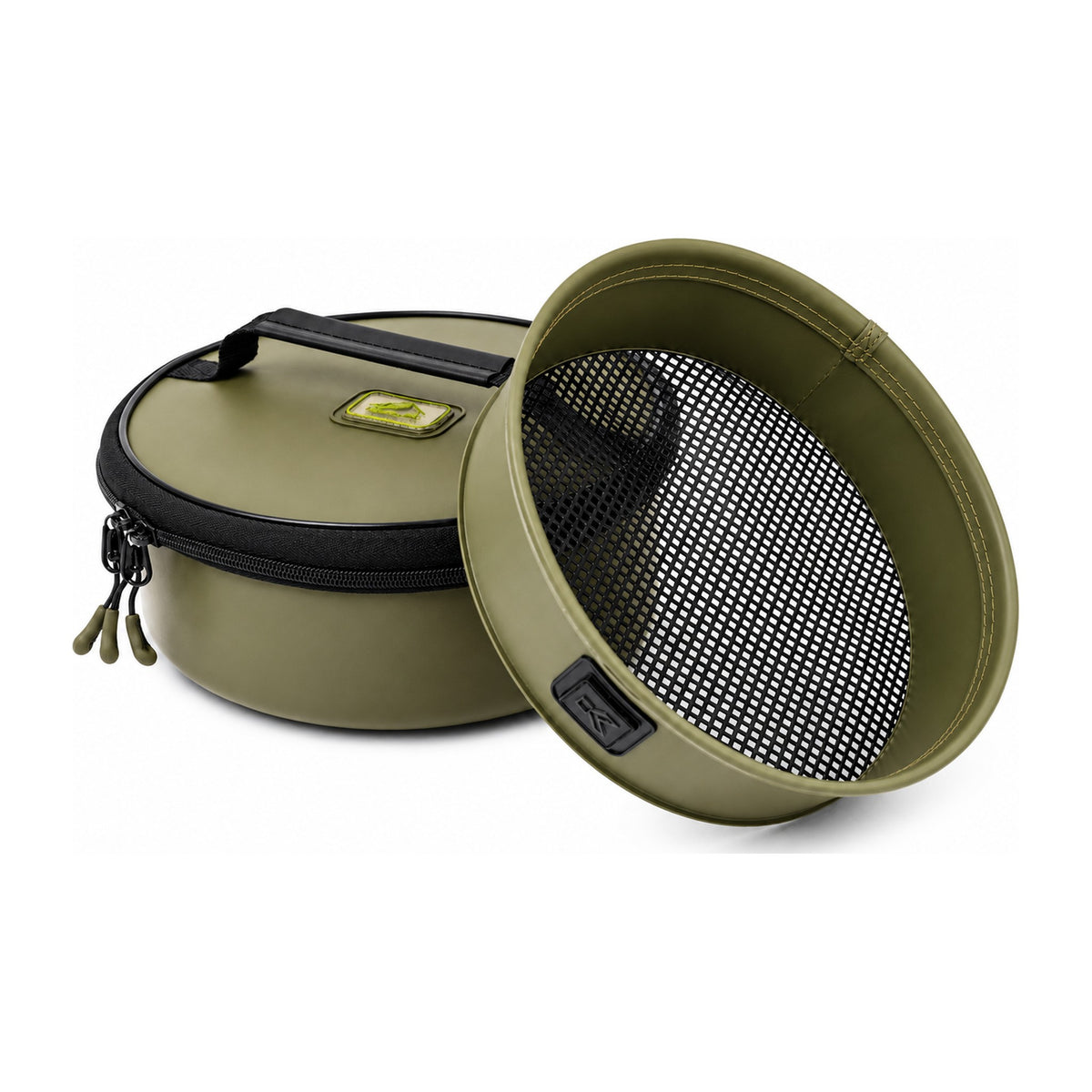 Korum EVA Solid Groundbait Bowl and Riddle – gesloten voerbak met zeef ernaast