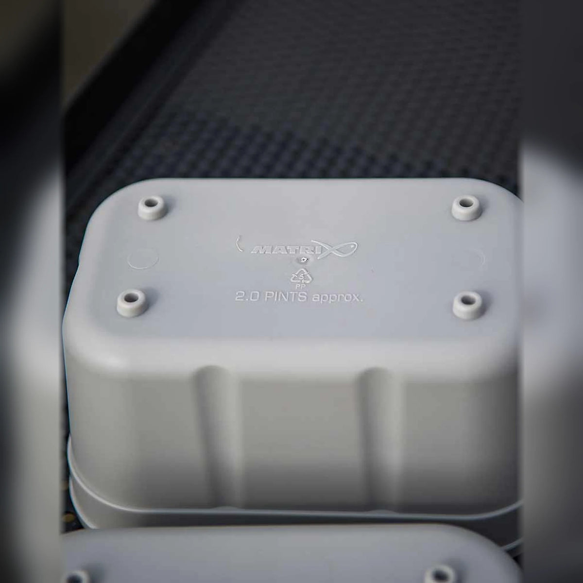 Matrix Air Lock Bait Tub bodemdetail met 2 pint markering