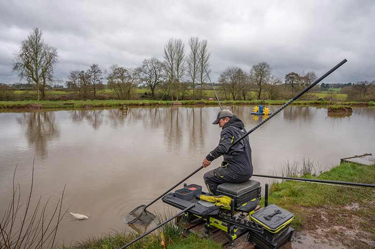 Matrix Aquos Ultra 3m Landing Net Handle – detailfoto 6