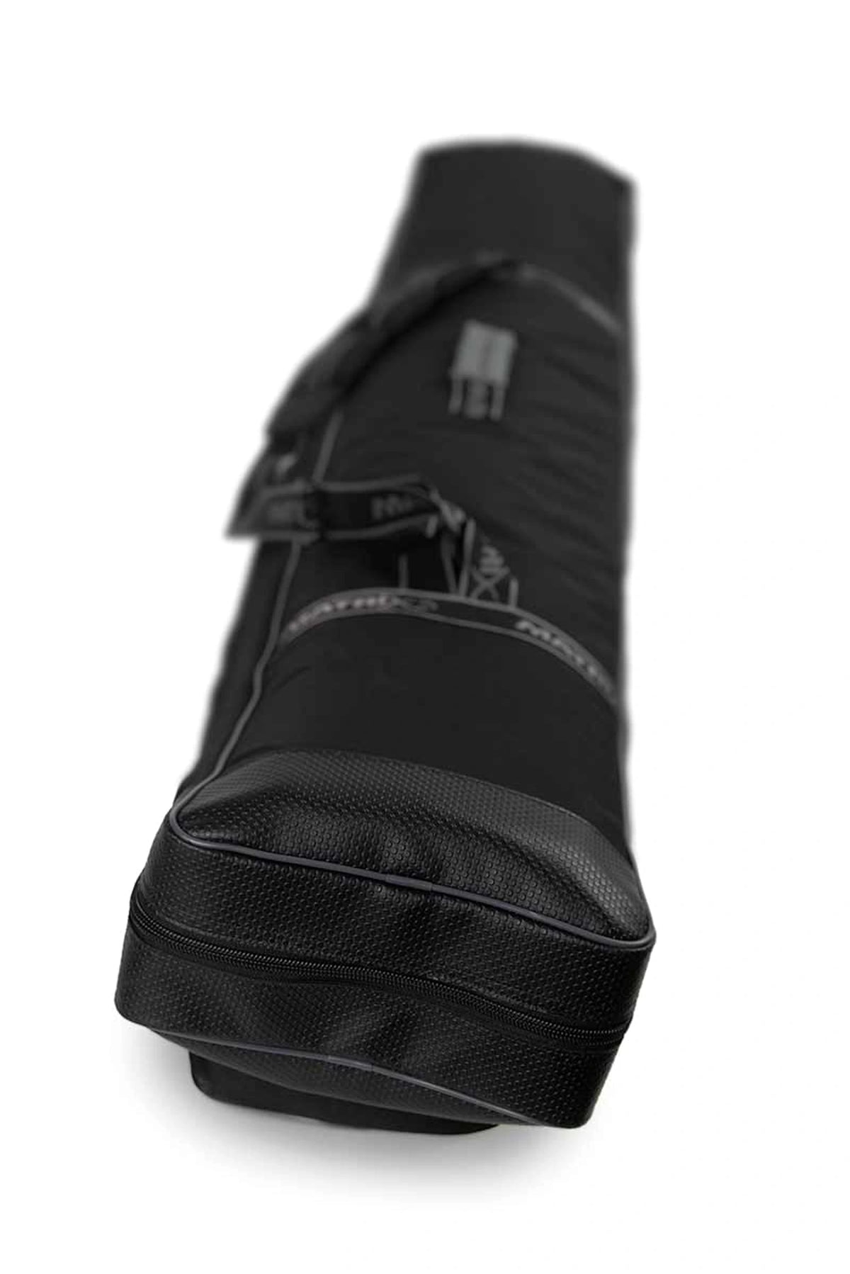 Matrix Aquos Ultra Rod Holdall hengelfoedraal, achterzijde met draagriem en verstevigde bodem