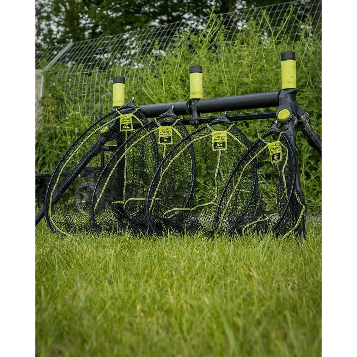Matrix Carp Scoop Landing Nets in vier maten