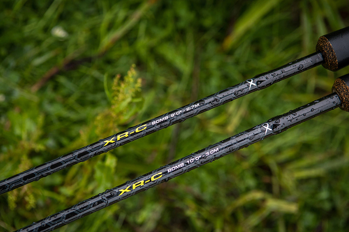 Matrix Ethos XR-C Bomb Rod – vergelijking van de modelopdrukken: 9ft 2,7m bovenaan en 10ft 3,0m onderaan