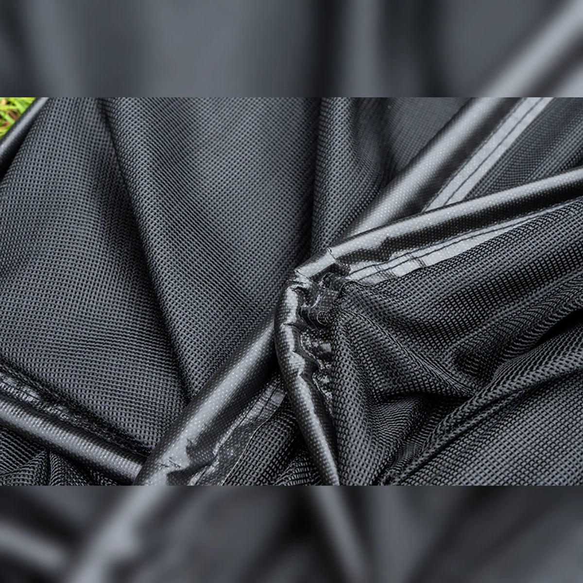 Matrix F1 Compact Keepnet 2m – detail van de handgreep en versterkte mesh-naad