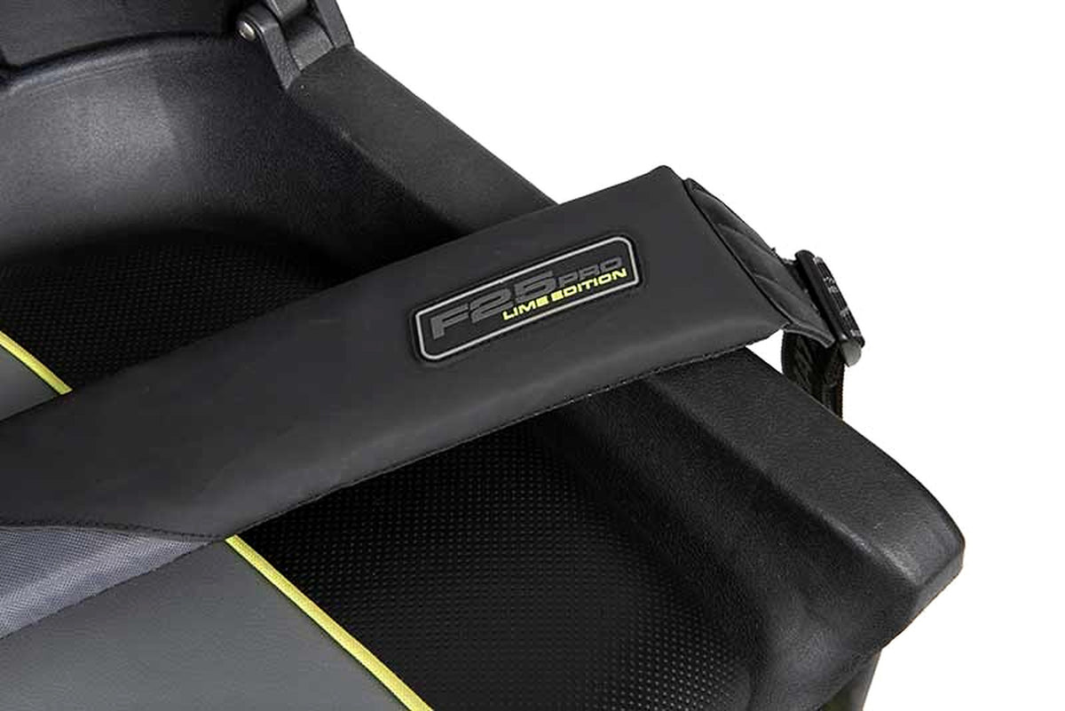 Matrix F25 Pro Swivel Seatbox Lime Edition met gevoerde schouderriem en bevestiging aan de zitkist