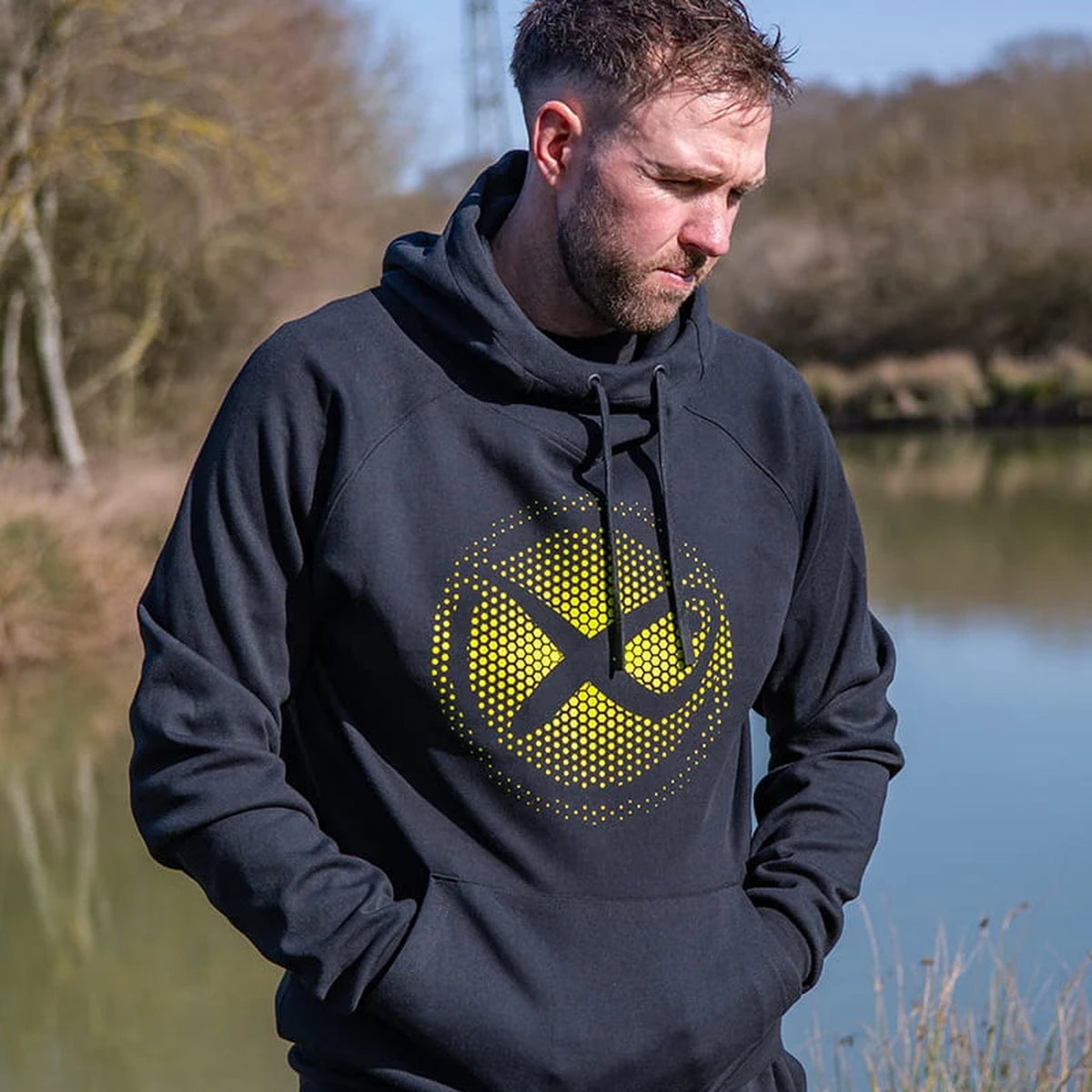Matrix Fade Logo Hoody Black/Lime – voorkant buiten