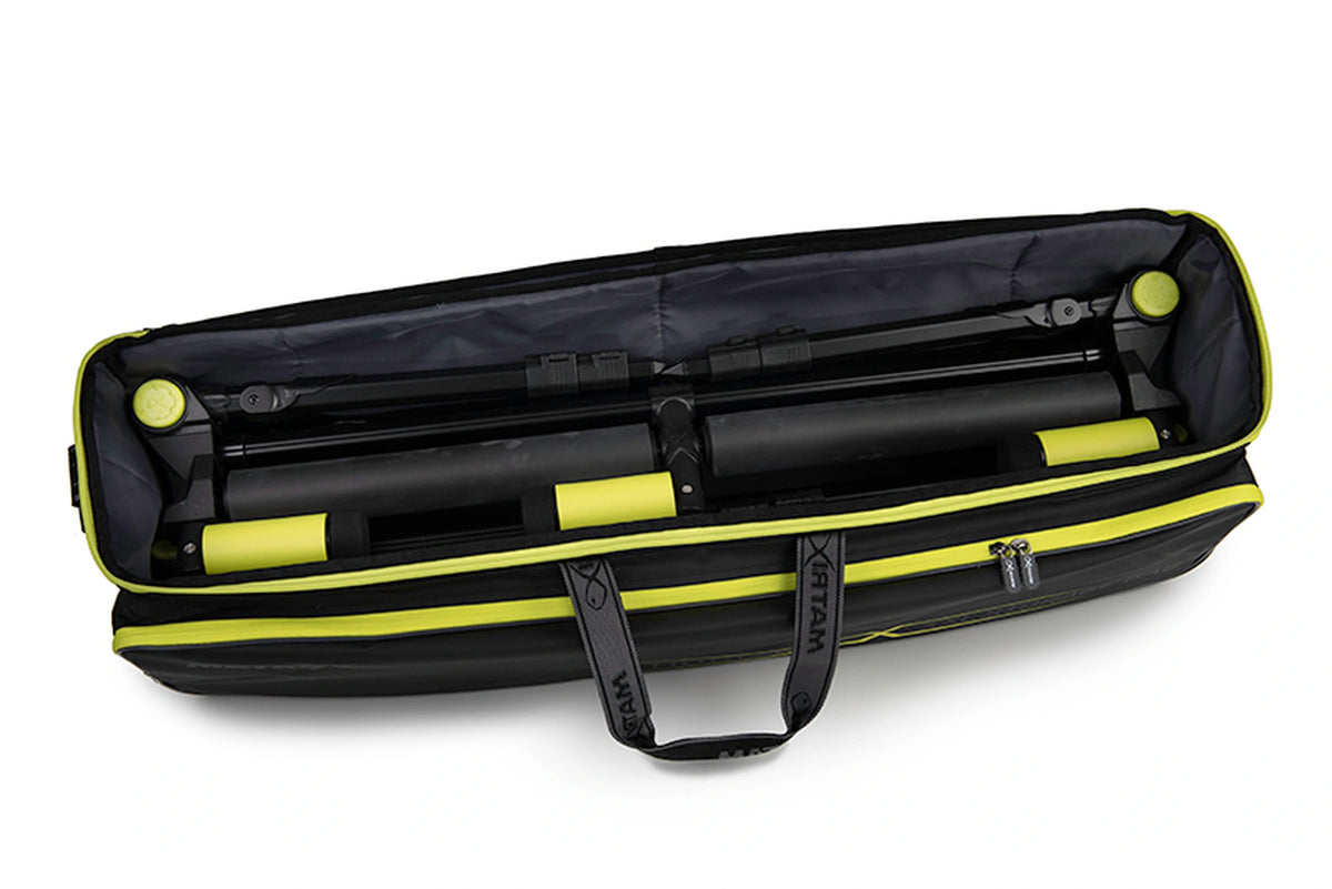 Matrix Horizon X XXL Storage Bag – bovenaanzicht van het geopende hoofdvak met een opgevouwen afsteekroller