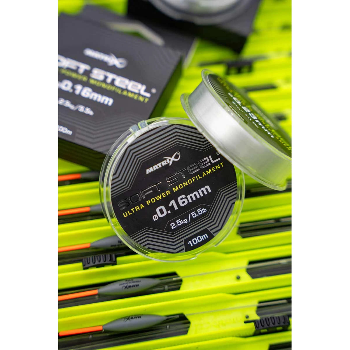 Matrix Soft Steel Ultra Power monofilament bij een hengelmontage
