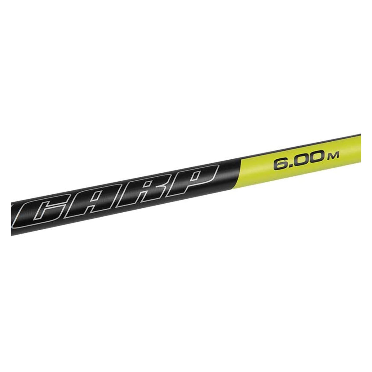 Matrix Torque Carp 6.00m bedrukt achterdeel met close-up van modelnaam en lengteaanduiding