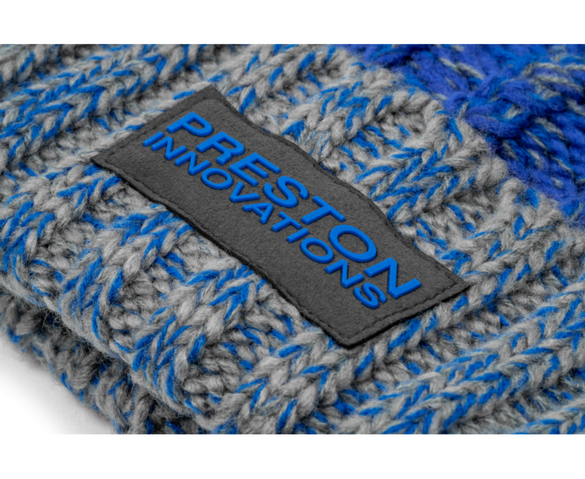 Preston colour block bobble hat