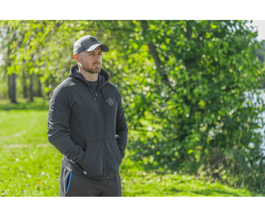 CORE COLLECTION ZIP HOODIE