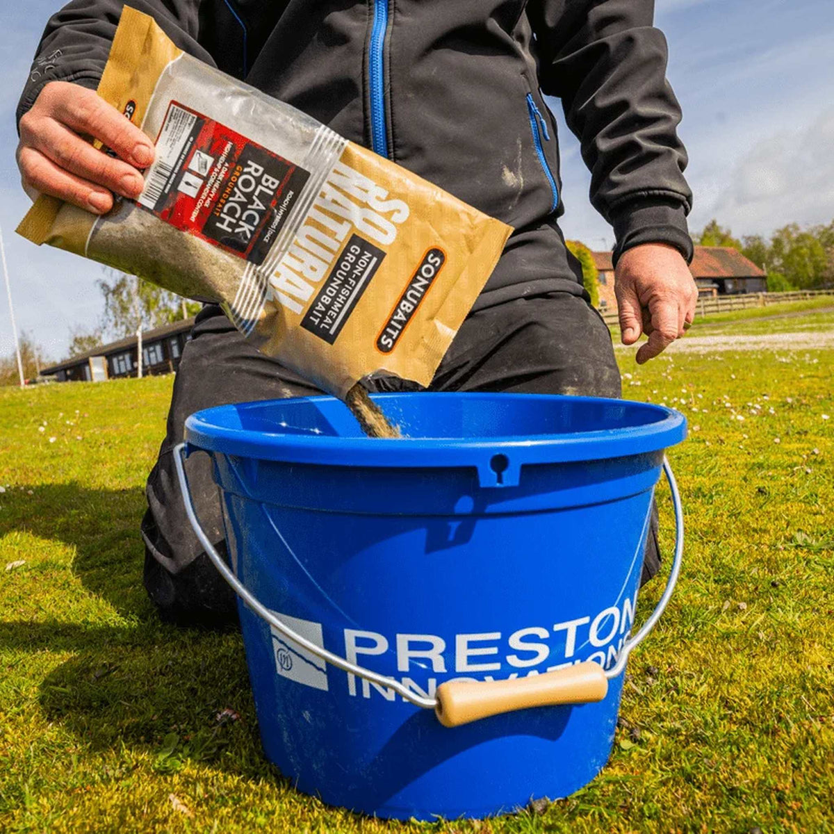 Preston 13L Bucket Set – detailafbeelding 4 van de voeremmerset