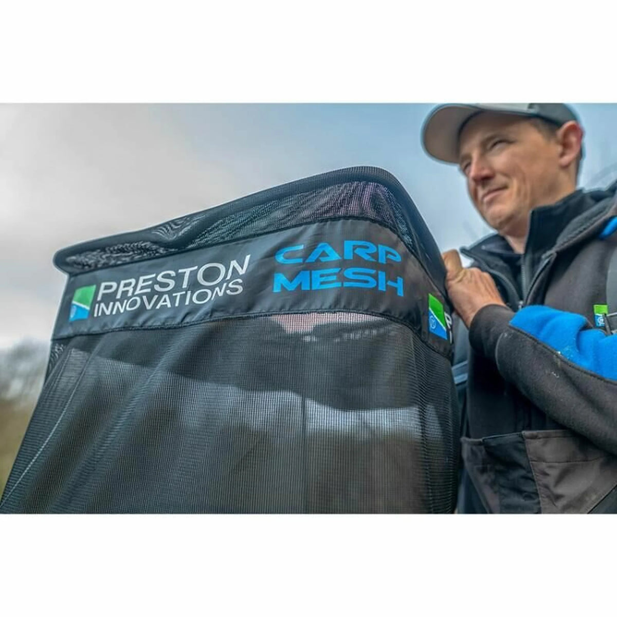 Detail van de bovenrand van het Preston Carp Mesh Keepnet