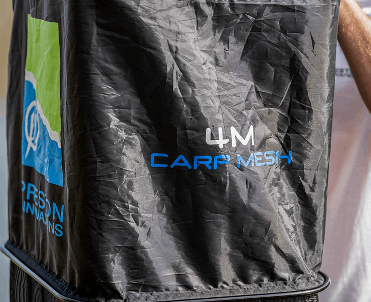 Preston Dura Keepnets leefnet – detail van de 4 m Carp Mesh-opdruk, stof en verstevigingsring
