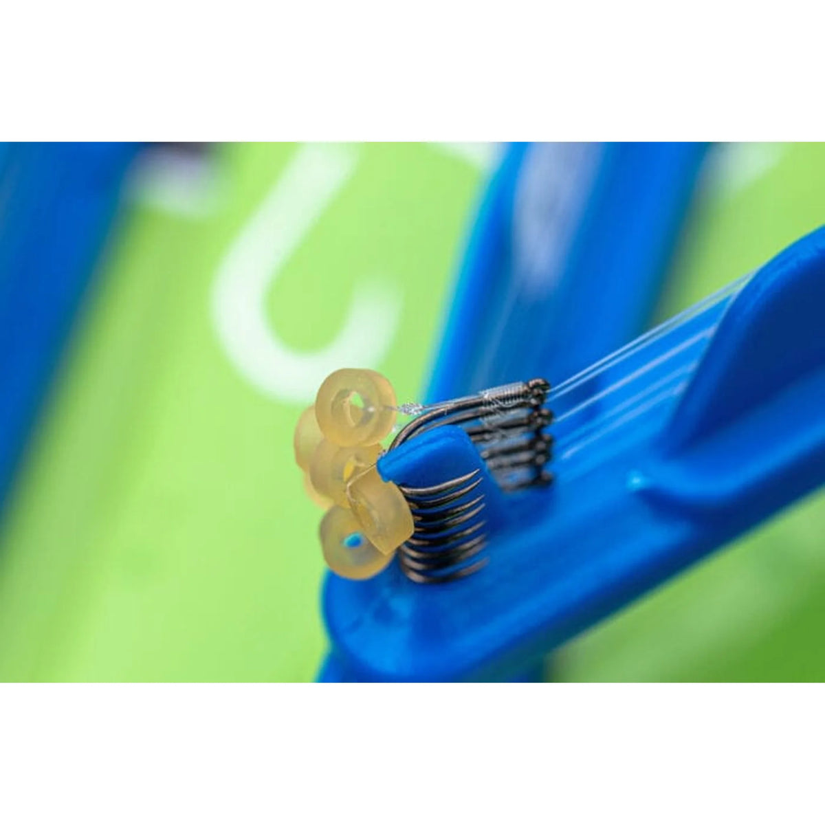 Close-up van bait bands op Preston GPM-B onderlijnen