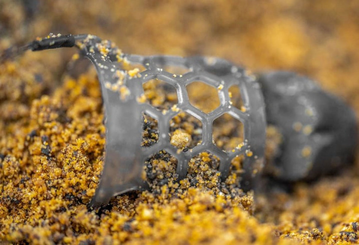 Preston Hexmesh Plastic Bullet Feeder detail
