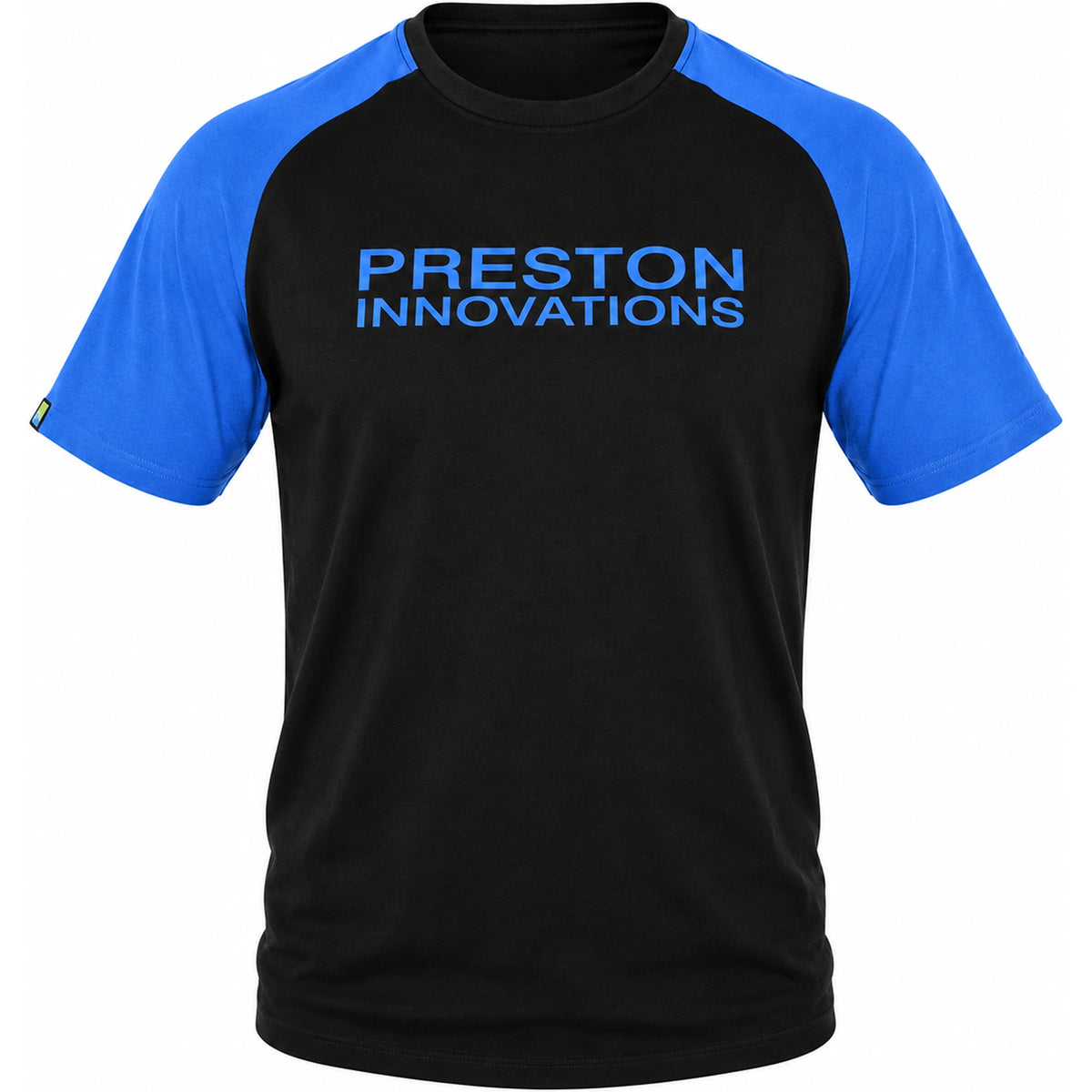 Preston Innovations T-shirt: zwart voorpand met blauwe raglanmouwen en blauwe borstprint, vooraanzicht.