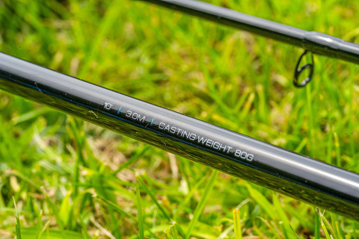 Preston Monster Xtreme Distance Feeder Rod 3,00 m 80 g - modelmarkering op de blank