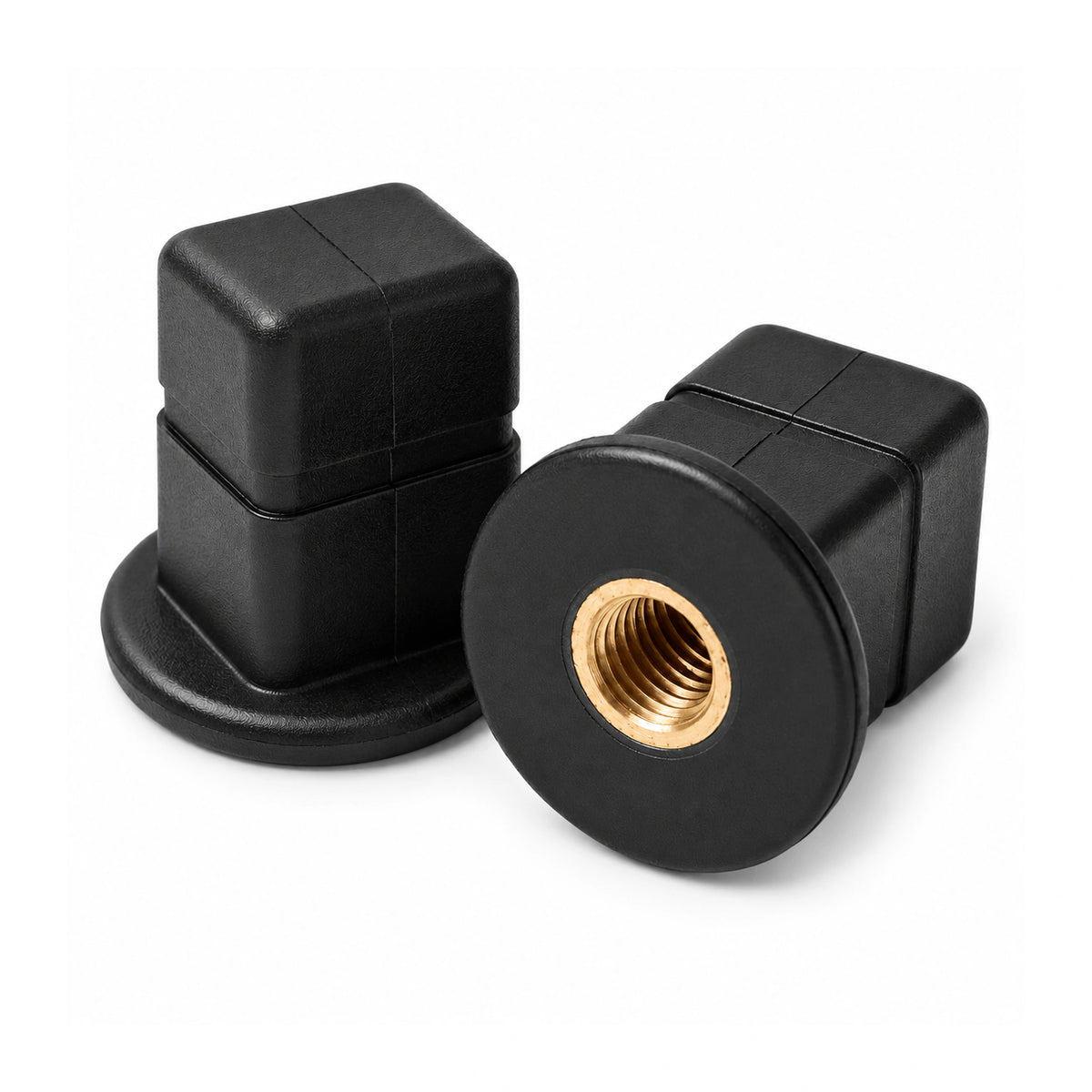 Preston Quick Release Inserts P0110012, twee zwarte snelwisselinzetstukken met messing schroefdraad op wit