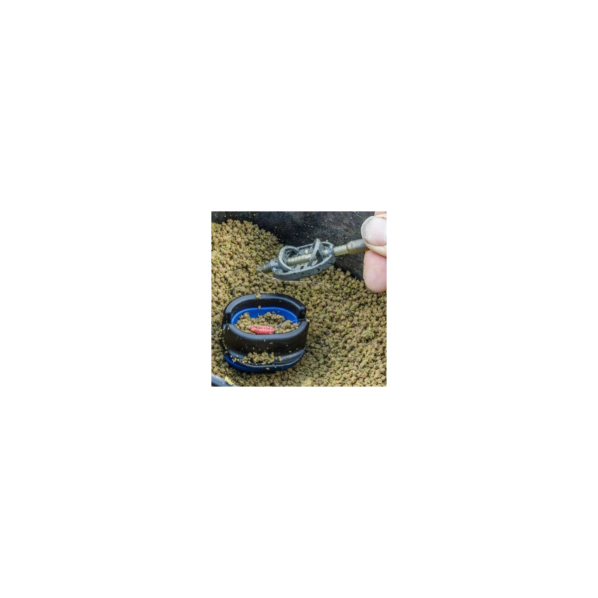 Preston Quick Release Method Mould blauw gevuld met grondvoer