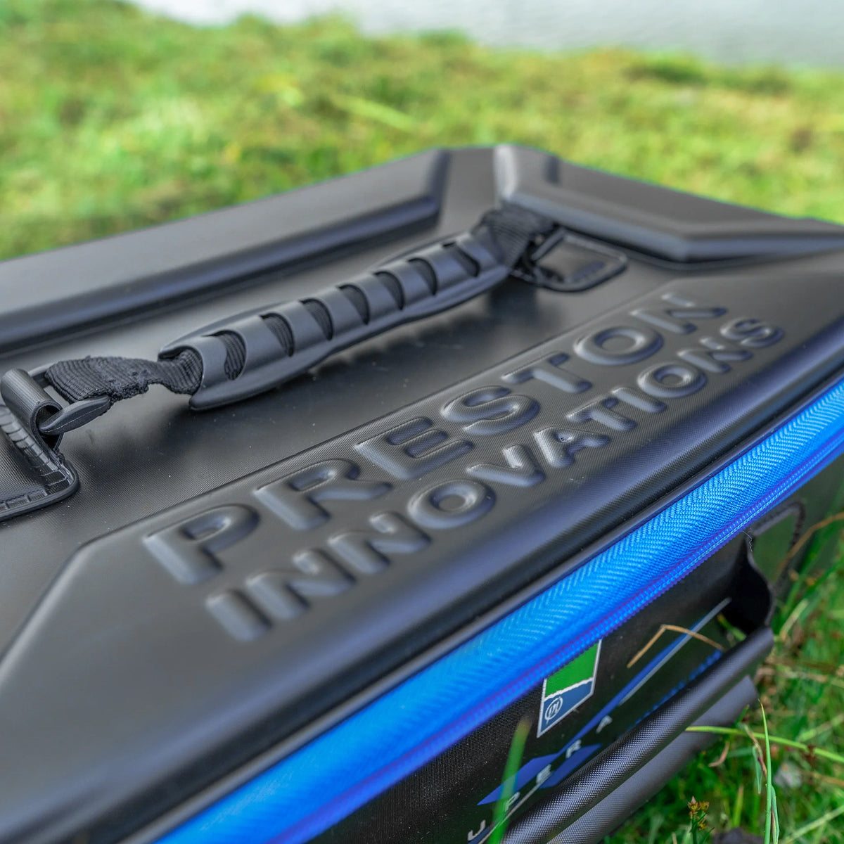 Preston Supera X XL EVA Accessory Case – gegoten deksel met handgreep en Preston-reliëf