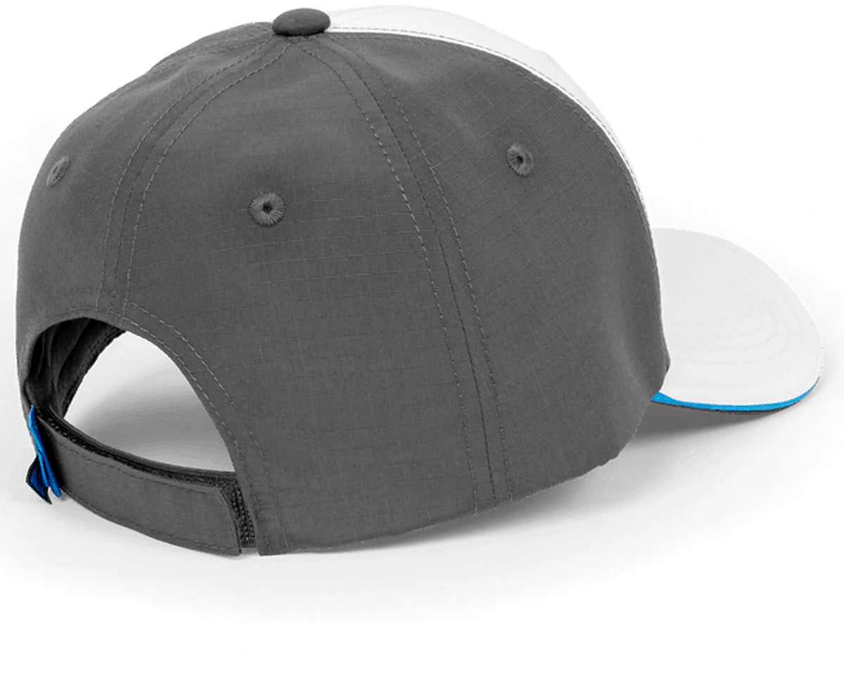 Preston White Drift Cap van achteren, met grijze panelen, ventilatiegaatjes en verstelbare band