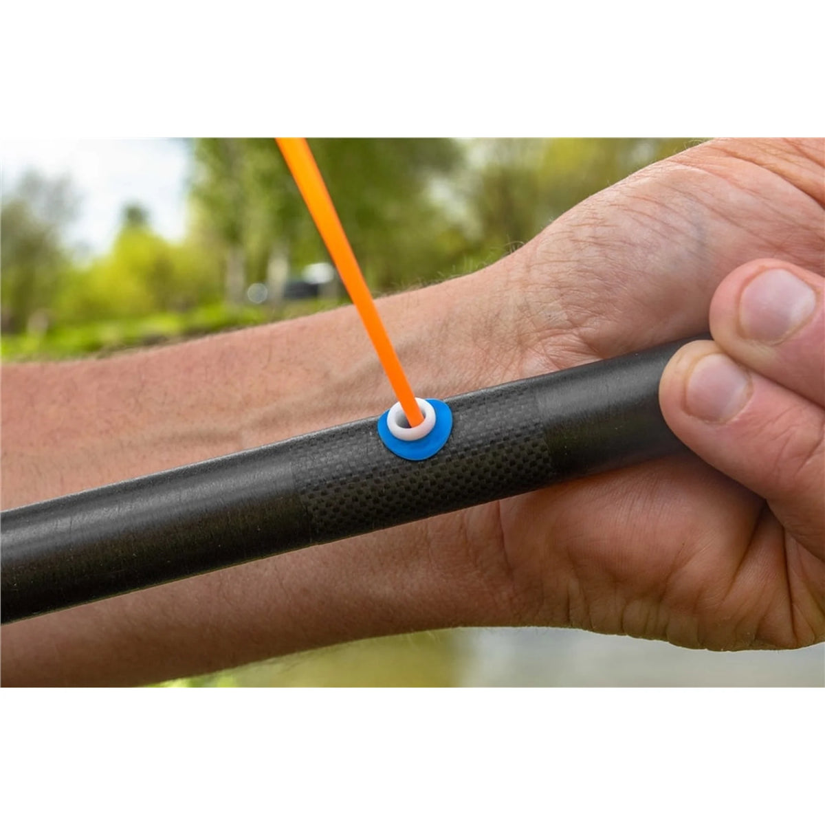 Elastiek door de Preston XL Roller Pulla Bush
