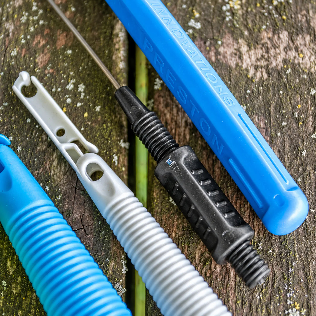 Preston Stora Bung & Extractor Kit – detailafbeelding 2 van de elastiekkegel met bungsleutel