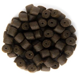 Alltech Coppens black halibut pellets