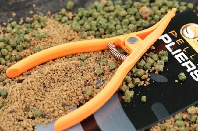 Guru Pellet Pliers GPP