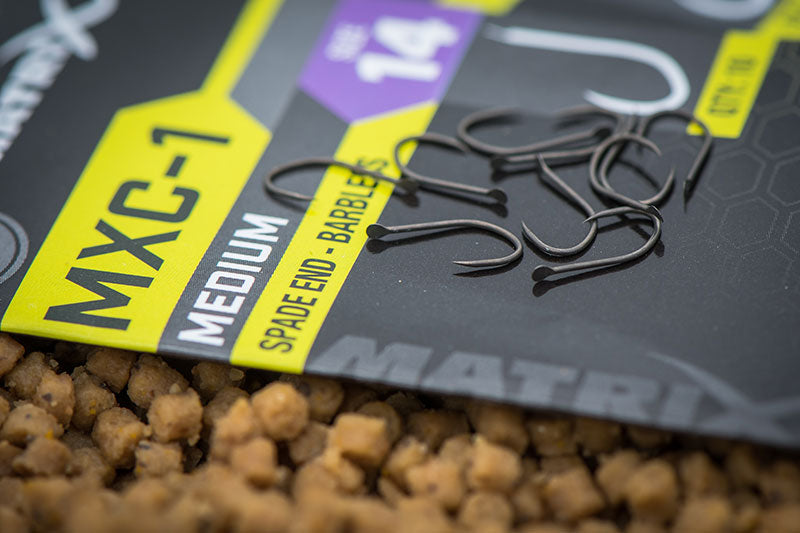 Matrix MXC-1 Medium Spade End Barbless Haken
